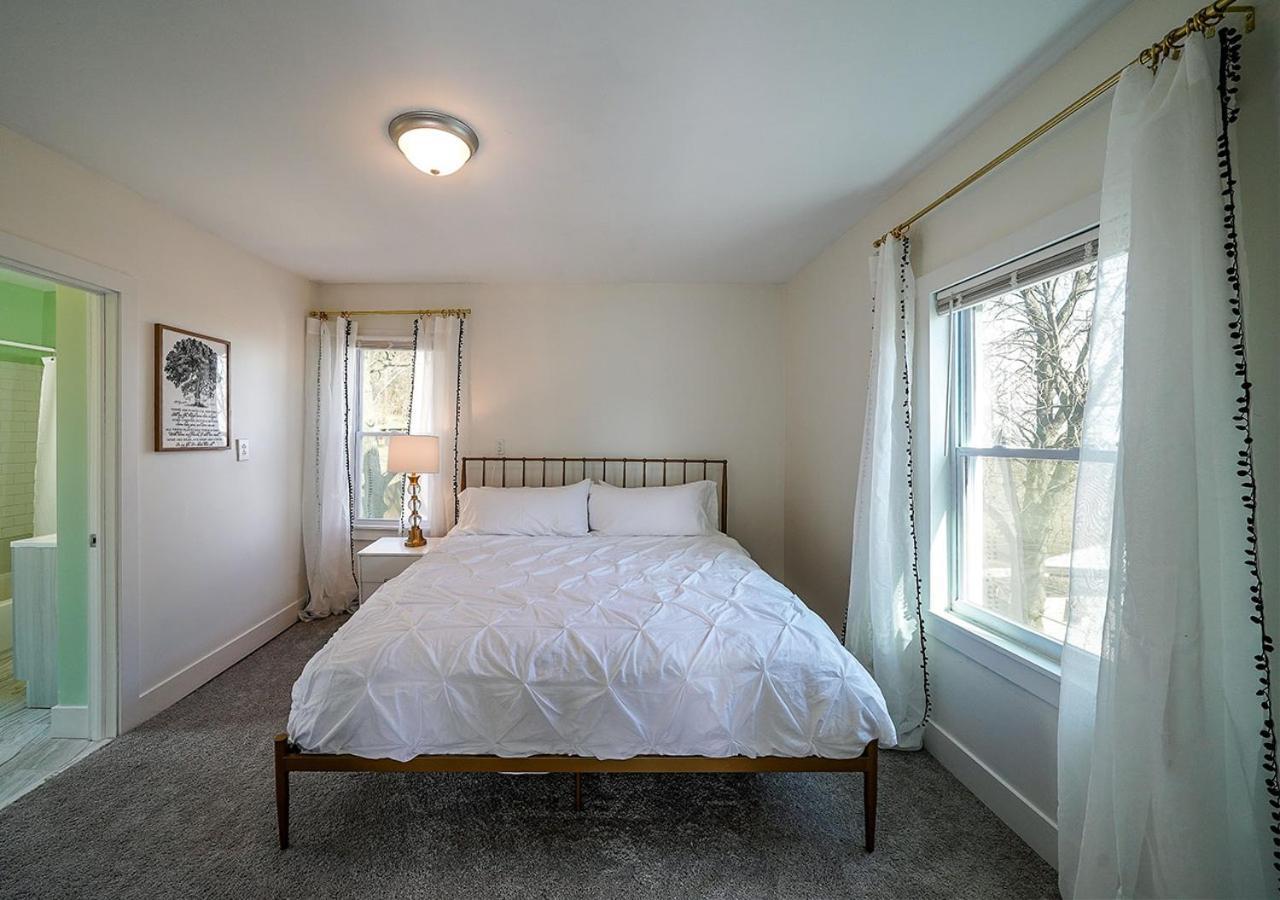 Tremont! 7 Min To Downtown Cleveland Villa Exteriör bild